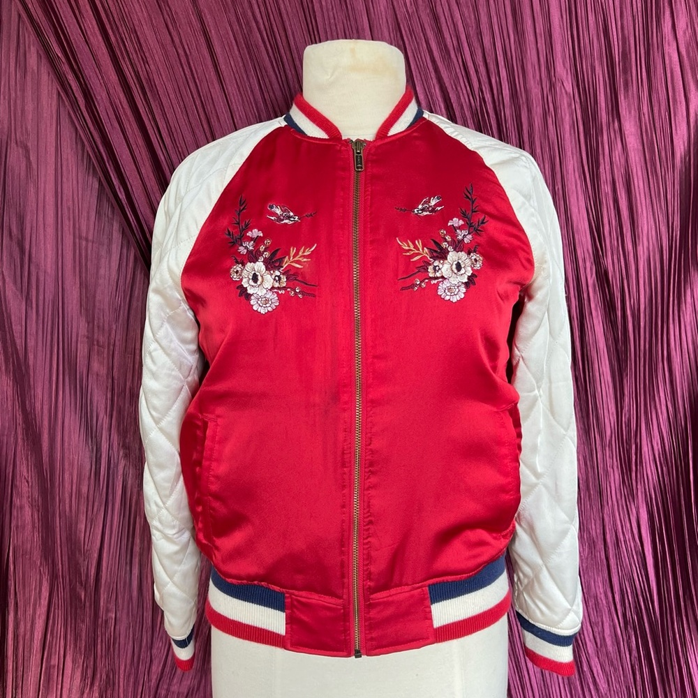 Embroidered varsity puffer coat